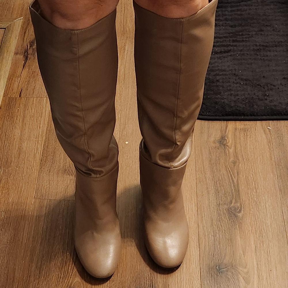 Tan Knee High Boots!